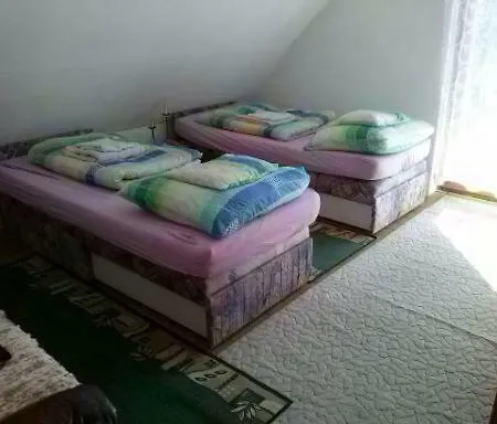 아파트 Hartmann Apartman *