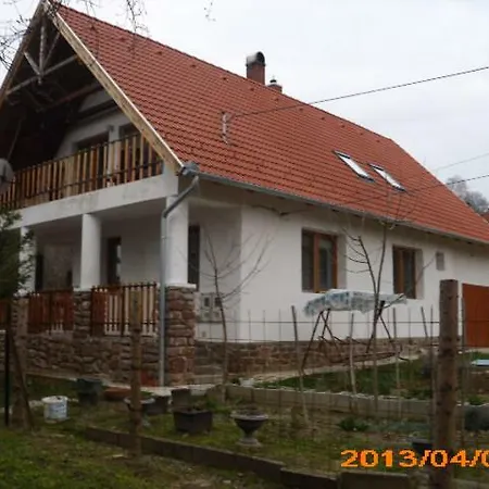 Hartmann Apartman * Ábrahámhegy